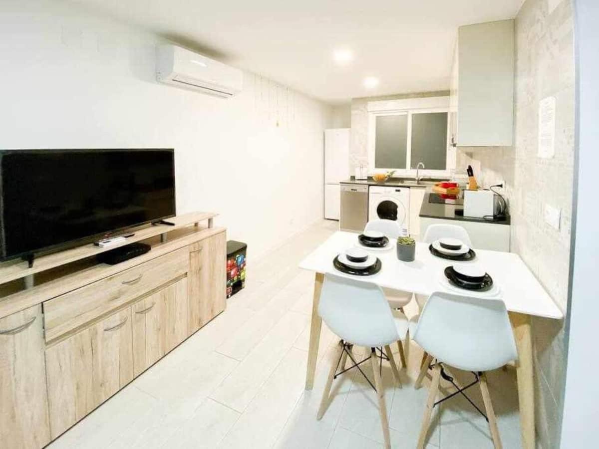 Apartment In Alicante Downtown/El Postiguet Beach エクステリア 写真